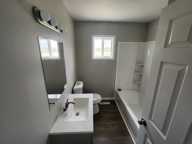 Building Photo - 6183 N Webster Rd