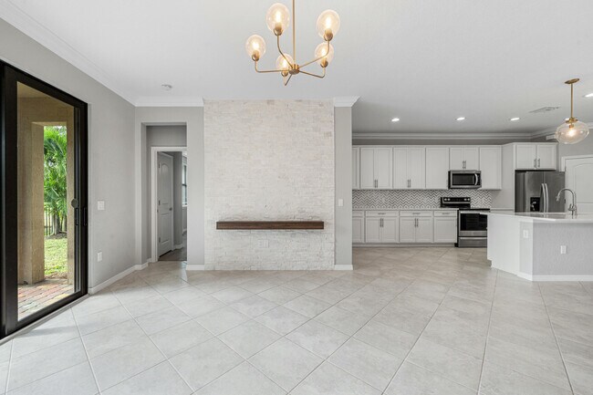 Building Photo - 8359 Hanoverian Dr