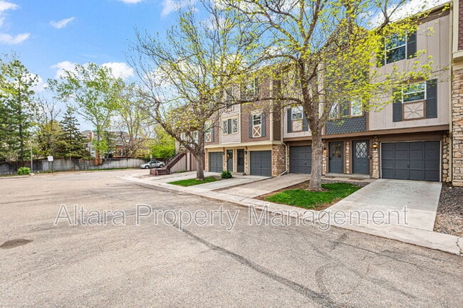 Building Photo - 2578 E Nichols Cir