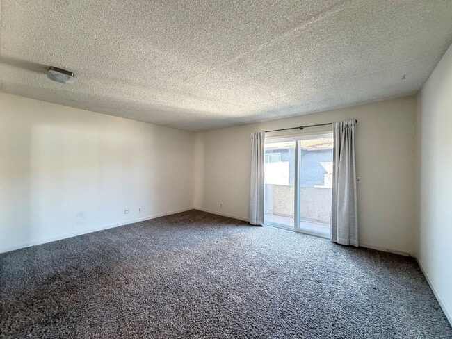 Building Photo - 4115 Hilaria Way