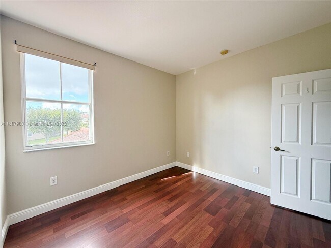 Building Photo - 13741 SW 274th Terrace