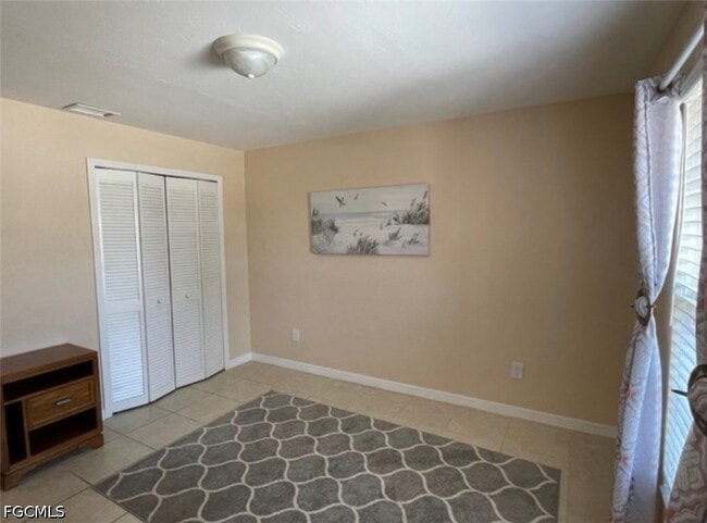 Building Photo - 1804 SW 21st Ln