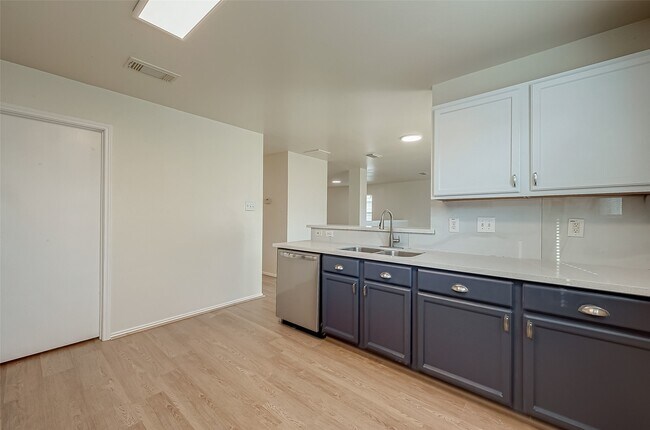 Building Photo - 20807 Baronsledge Ln