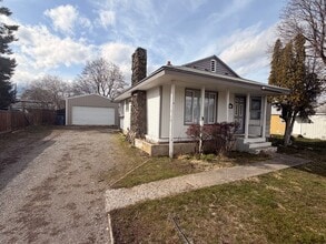 Building Photo - Charming 3 Bed, 1 Bath Rancher in Spokane Valley!