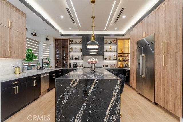 Building Photo - 7714 Lasaine Ave