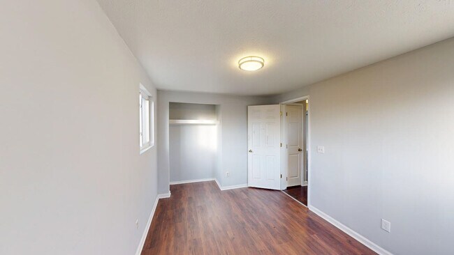 Building Photo - 3801 Adell Rd