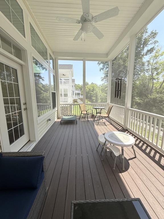 Building Photo - 3074 Summer Porch Ave