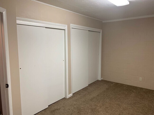 Building Photo - Charming 2 Bed, 1 Bath Home in Centerville