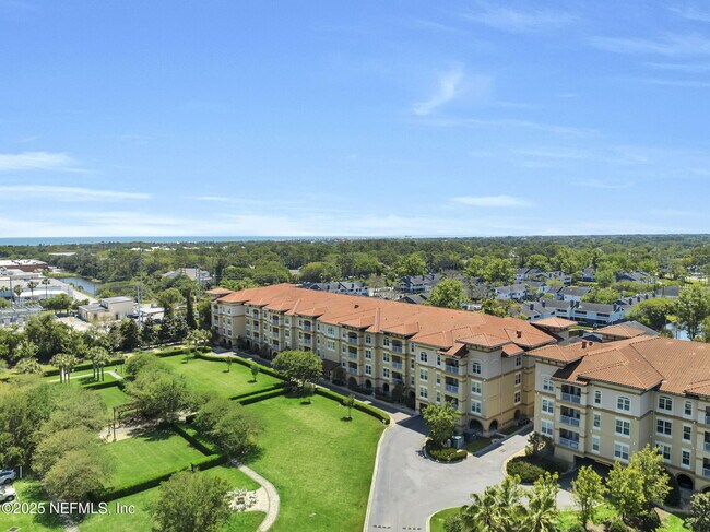 Building Photo - 4300 S Beach Pkwy