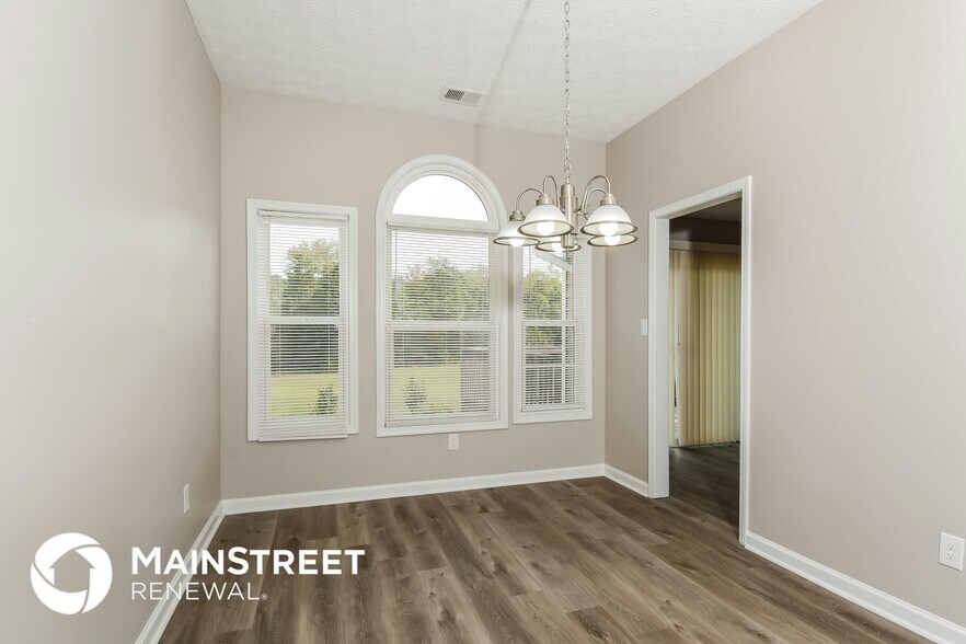 Building Photo - 4809 Nature Trail