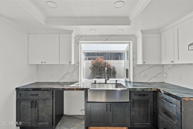 Building Photo - 5100 Whitecap St