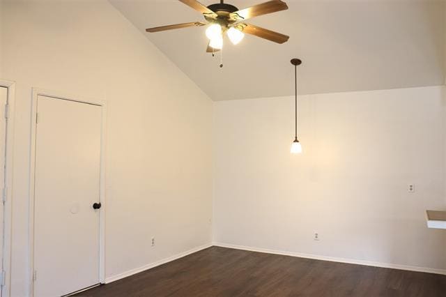 Building Photo - 10020 Redondo Dr