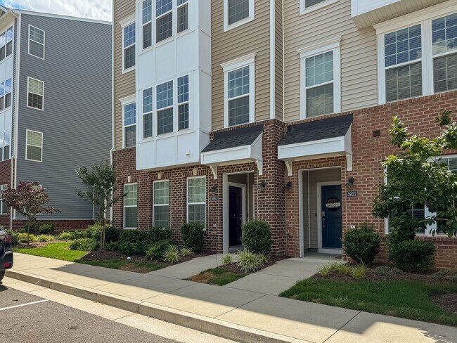 Building Photo - 5920 Whitehurst Ln