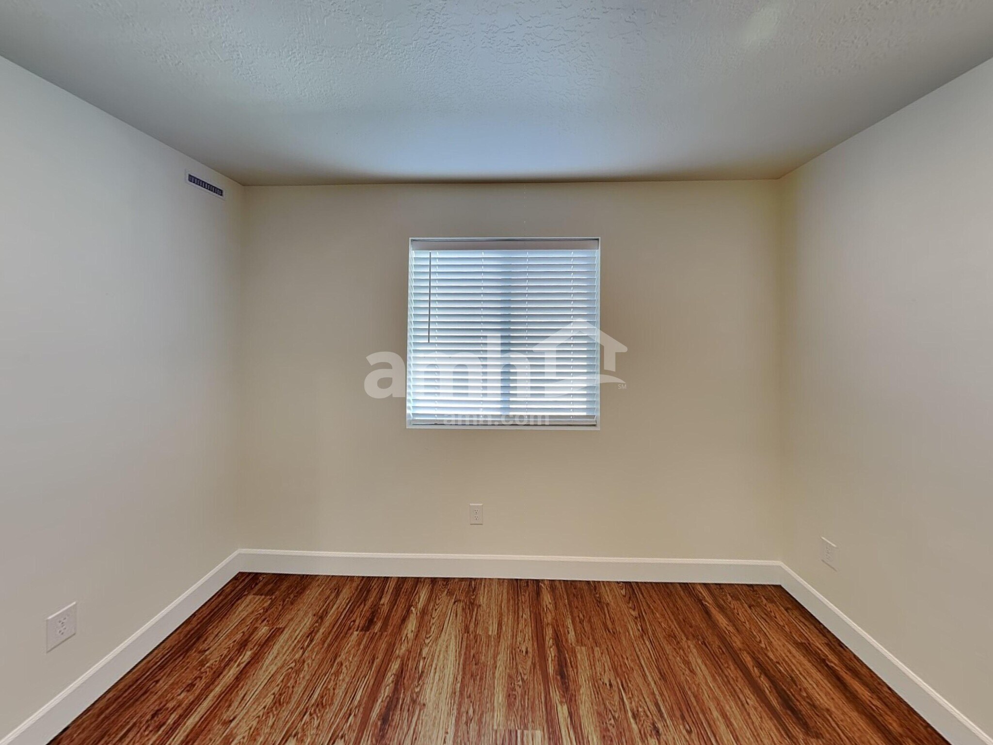 Building Photo - 4316 N Poplar St