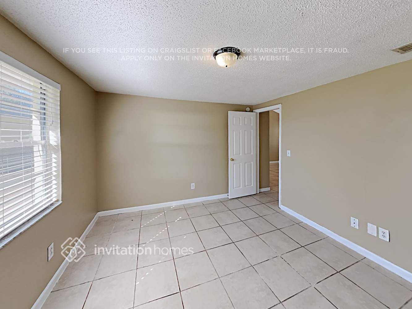 Building Photo - 10206 Vista Cove Ct