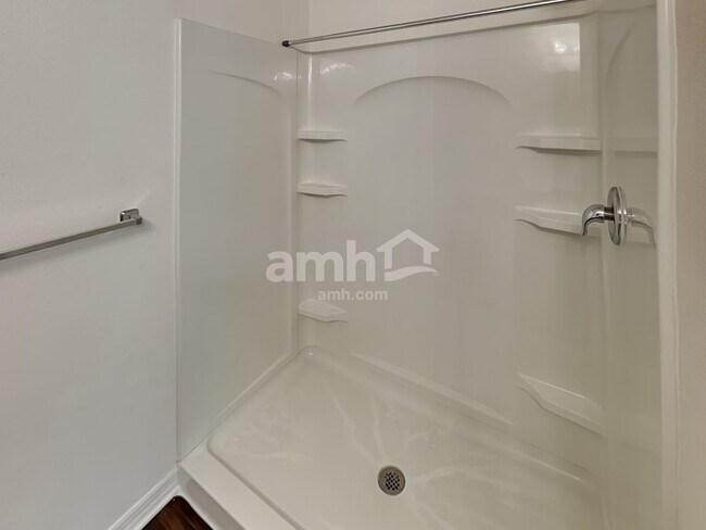 Building Photo - 812 Chatham Walk Dr