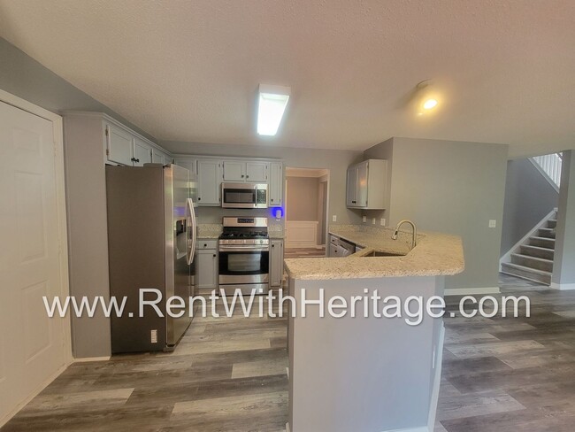 Building Photo - GORGEOUS HOME IN POPULAR HIGHLANDS AT CREE...