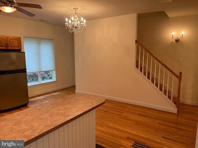 Building Photo - 118 Quaint Acres Dr