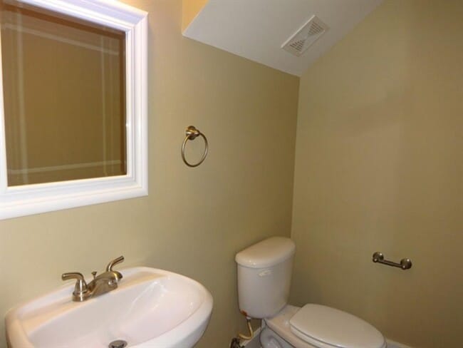 Building Photo - 7507 Pheasant Grove Dr