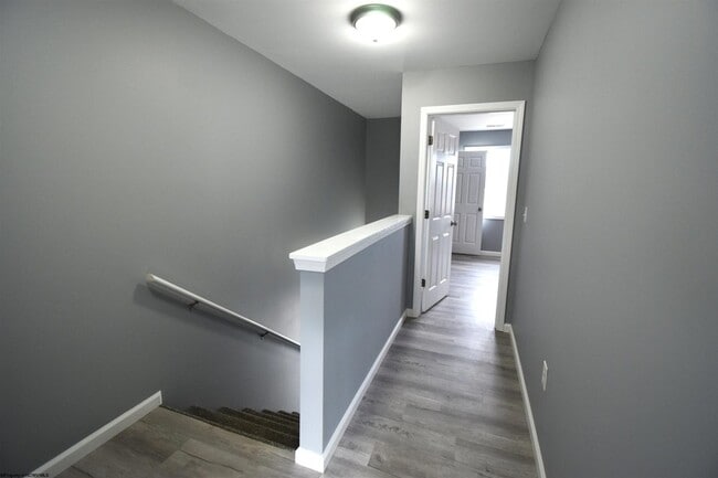 Building Photo - 822 Puzzle Pl