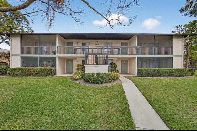 Building Photo - 6258 Chasewood Dr