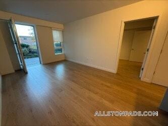 Building Photo - 55 Brighton Ave