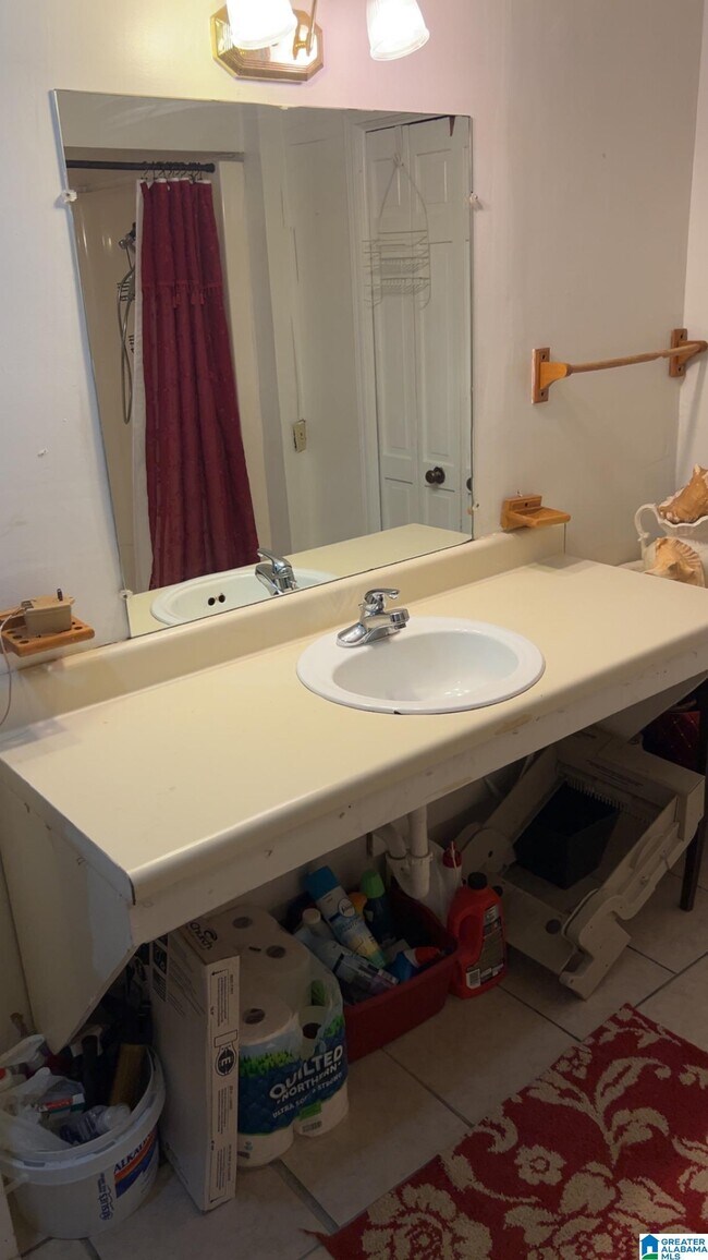 Building Photo - 5108 Wilson Cir