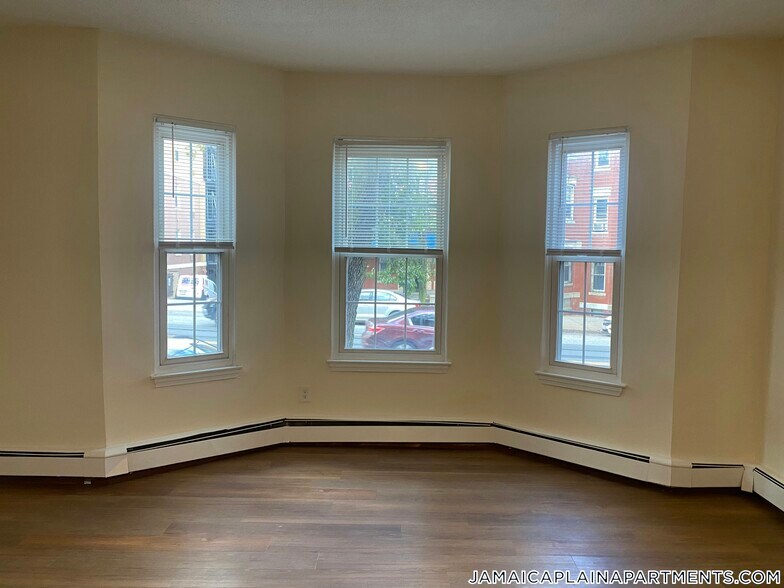 Building Photo - 66 S Huntington Ave