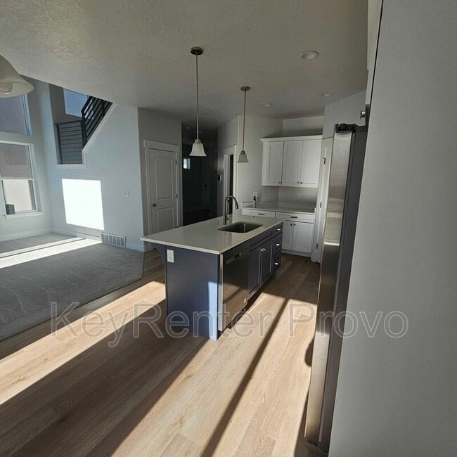 Building Photo - 1297 Dawes Wy