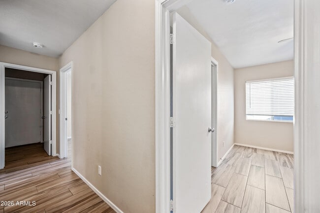 Building Photo - 11579 W Oglesby Ave