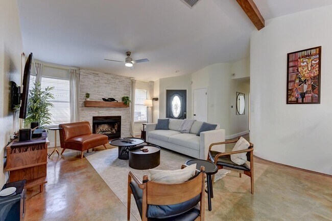 Building Photo - 10503 N Platt River Dr
