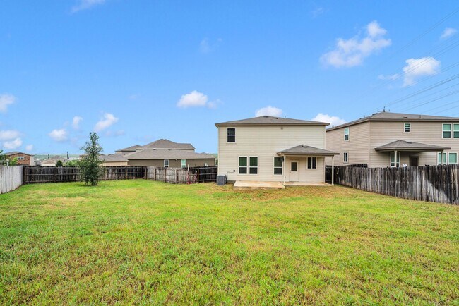 Building Photo - Charming 4-Bedroom Home in Cinco Lakes – Community Amenities & Prime Location!