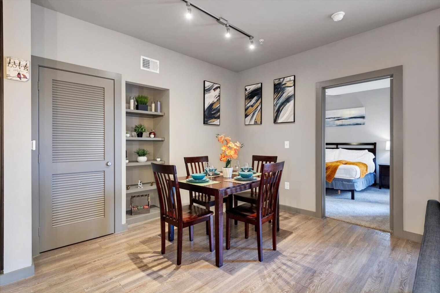 Building Photo - 7224 Staffordshire Blvd