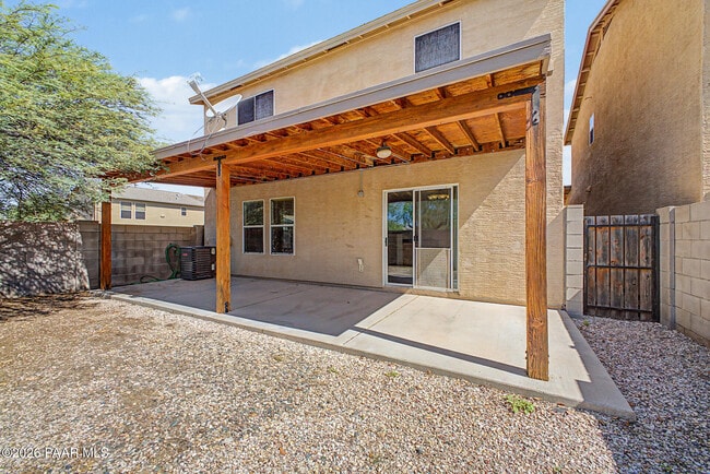 Building Photo - 8459 N Placita De La Manzana