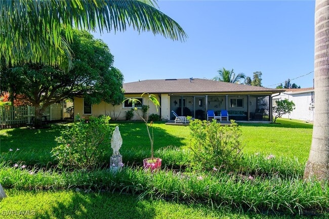 Building Photo - 1337 Wisconsin Dr