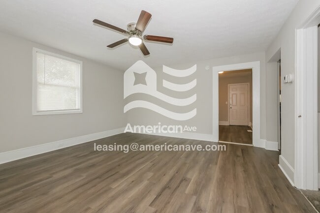 Building Photo - 16 Curran Ave
