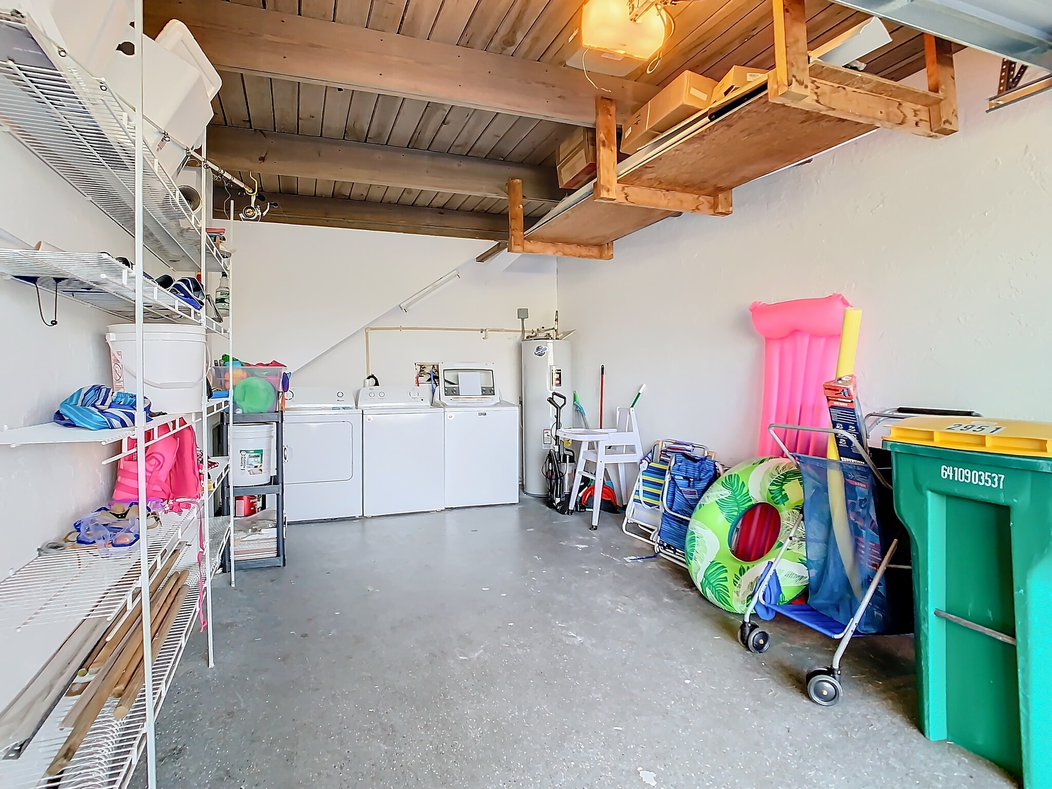 Garage - 2951 S Highway A1A