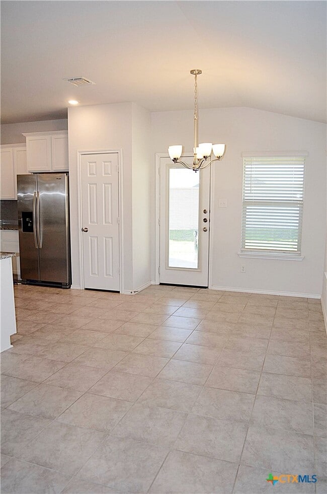 Building Photo - 2606 Cortona St