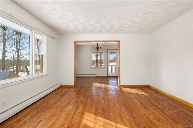 Building Photo - 3806 Harding Rd