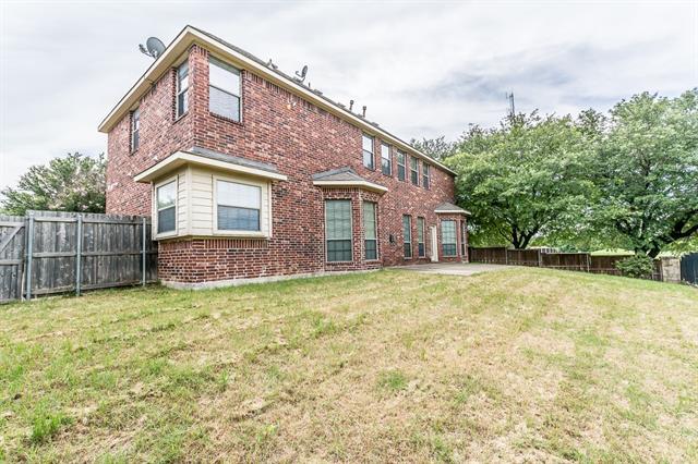 Building Photo - 2400 Royal Birkdale Dr