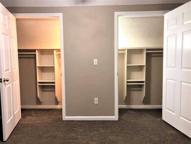 Building Photo - For Rent – 1203 Golfcourse Drive, Jonesboro, AR 72404