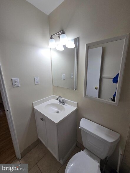 Building Photo - 13118 Vandalia Ct