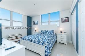 Building Photo - 3232 SW 22nd St