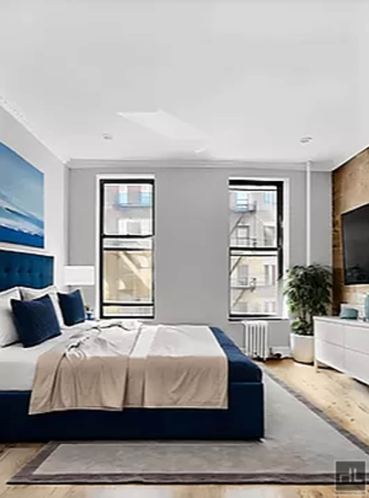 Building Photo - East 10th Street