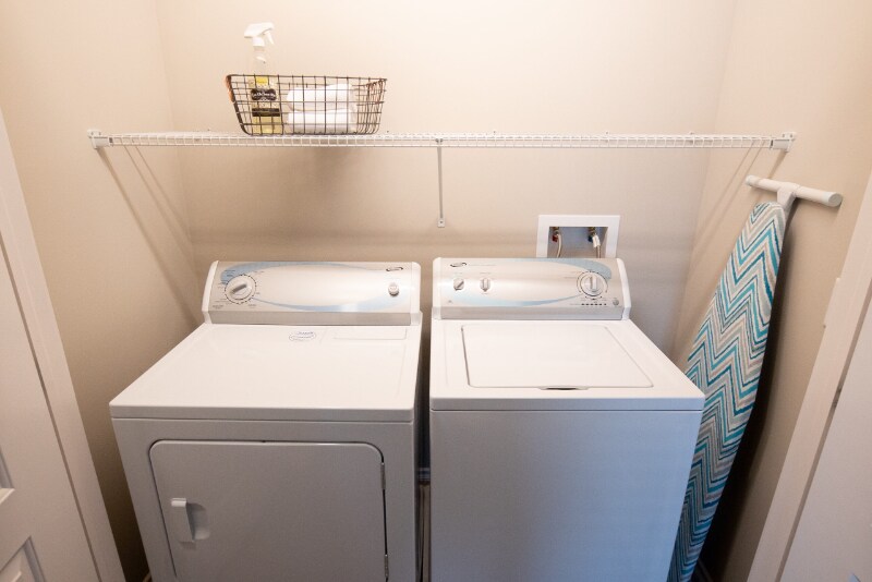 Building Photo - 2493 Sweet Home Rd