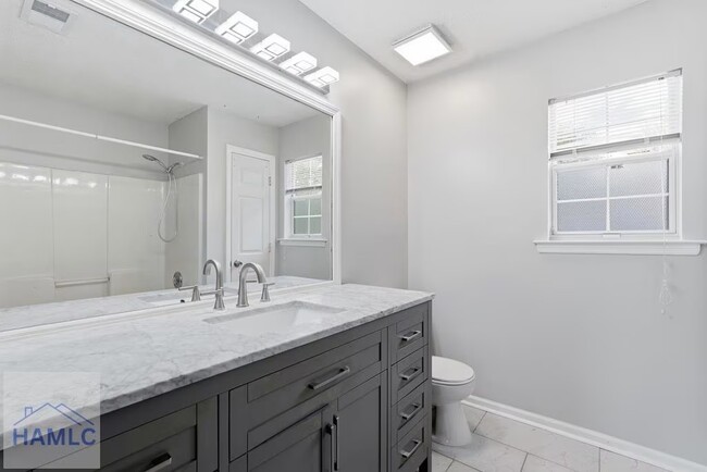 Building Photo - 22 Avocet Way