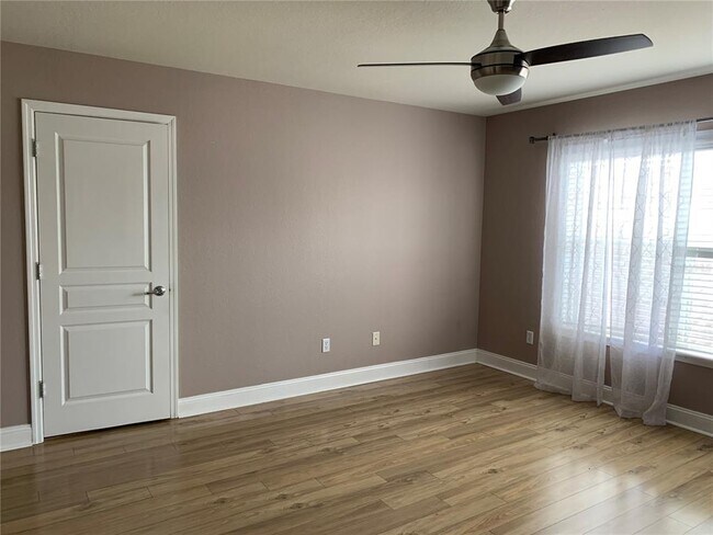 Building Photo - 7751 Fairgrove Ave