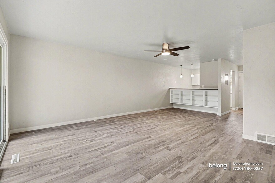 Building Photo - 1044 Coronado Pkwy S