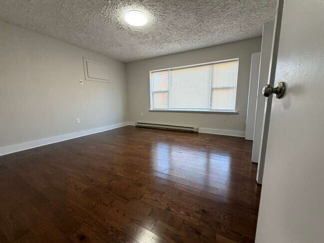 2680 JFK Blvd 24 - 2690 John F Kennedy Blvd