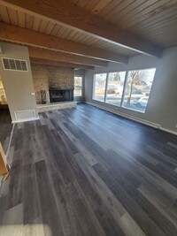 Building Photo - 7611 W Arthur Ave
